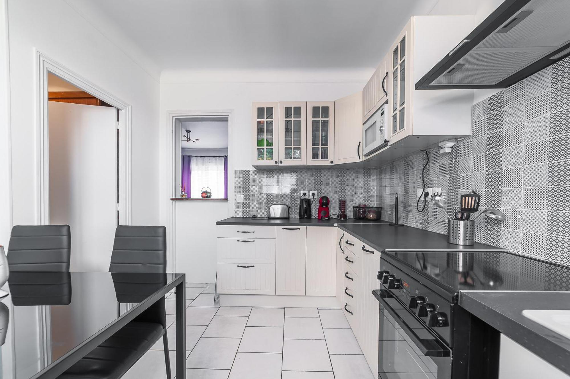 Cosy Modern Apartment - 1 Minute Walk From Train Station Creil Εξωτερικό φωτογραφία