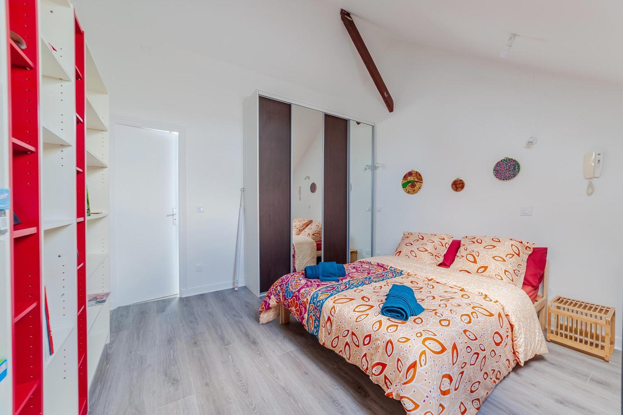 Cosy Modern Apartment - 1 Minute Walk From Train Station Creil Εξωτερικό φωτογραφία
