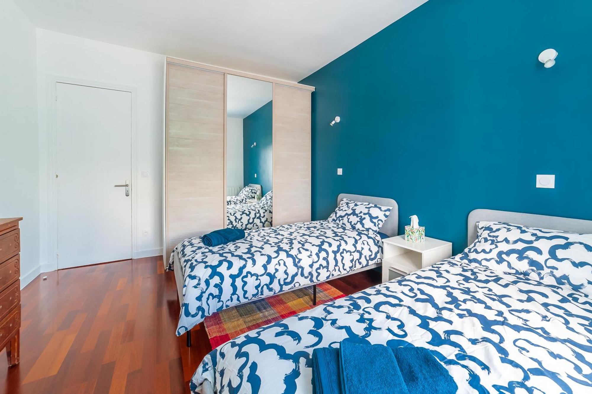 Cosy Modern Apartment - 1 Minute Walk From Train Station Creil Εξωτερικό φωτογραφία