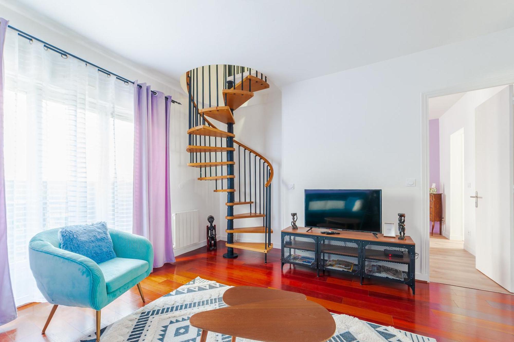 Cosy Modern Apartment - 1 Minute Walk From Train Station Creil Εξωτερικό φωτογραφία